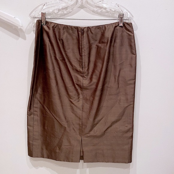 Oscar de la Renta De Mask Suit - 12 - Picture 8 of 9